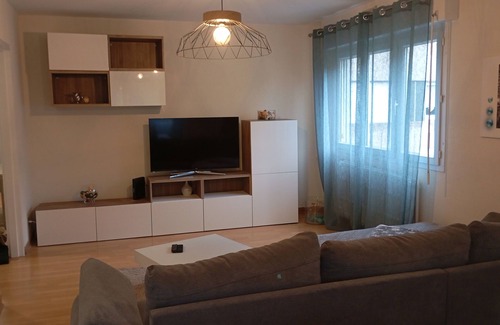 Saint-Genis-Pouilly Apartment | At Lisa and Claude's