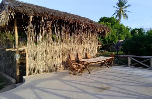 Gede Other | At the CaraVanserai