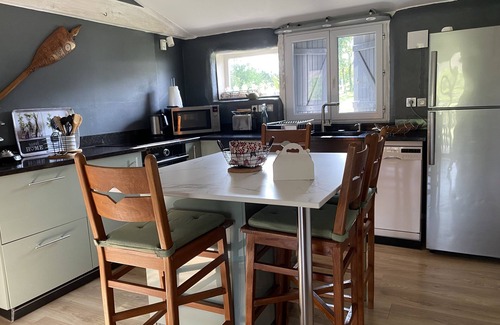 Lagorce House | At the heart of the "Ferme de Queyron": quietude and welfare !