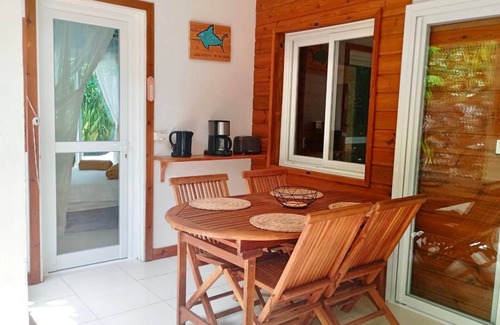 Bas Vent House | Atemoya lodges. Swimming pool, beach 400 m., Cinnamon (4p), A/C, pool, beautiful garden, beach 400 m