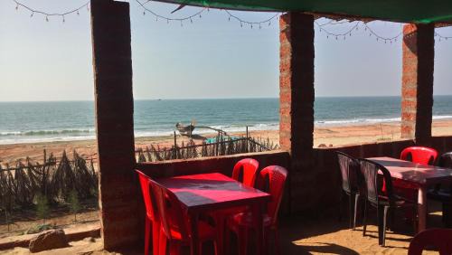 Devbag Resort | Athaang Beach Resort