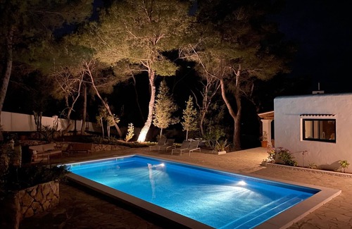 Cala Comte Villa | Atico, private pool and sea view in front of sunsets
