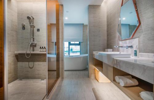 Baiyun Hotel | Atour Hotel Guangzhou Sanyuanli-Guangzhou Baiyun Railway-Fiee Self-Service Laundry