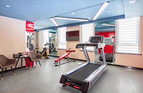 Weicheng District Hotel | Atour Hotel Weifang Railway Station Youth Road