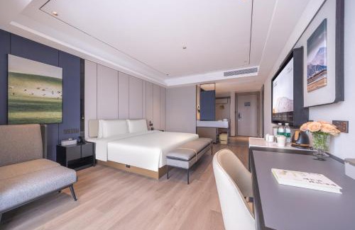 Minhang Hotel | Atour X Hotel Shanghai Pujiang Lianhang Road