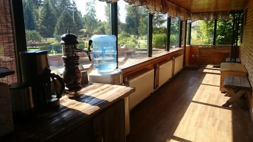 Ida-Viru County House | Atsalama puhketalu