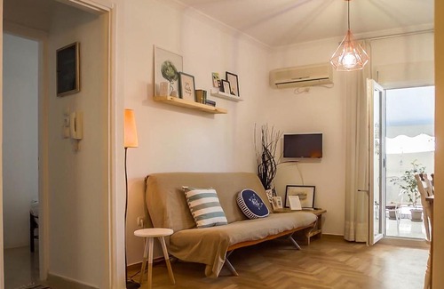 Agios Panteleimonas Apartment | Attikis-Cozy Apartment Athens Center