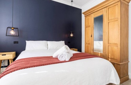 Golden Point Cottage | ‘Attunga’-1 min to Sovereign Hill, CBD, wifi, bath