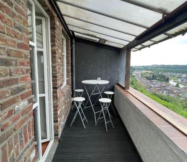 Thuin Apartment | Au beffroi