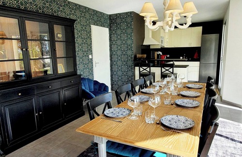 Lembras Villa | Au bois JolinVilla ombragénPiscine privée, sécuriséen4 chambresnPrès de Bergerac