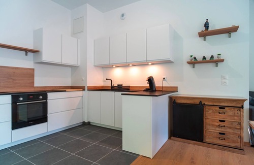 Le Palais Apartment | Au C103 - La Vie est Belle