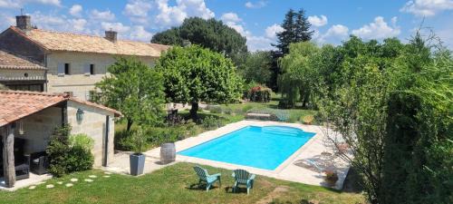 Lussac Bed & Breakfast | Au Do'Mayne des Bouilles - Spa & Piscine