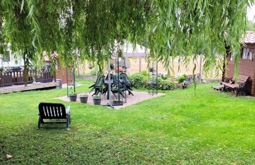 Hastiere-Lavaux House | Au jardin d'éden