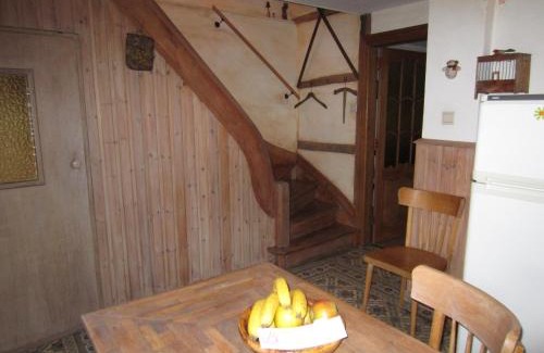 Jalhay House | Au Jardin De Mon Père