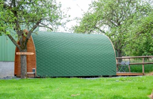 Vallon-sur-Gee Ski Chalet | Au pré des Alizés - insolite à la ferme des Alizés