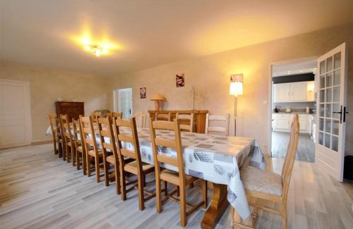 Trannes House | Aube au gite