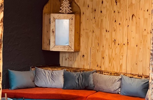 Greolieres les Neiges Hotel | Auberge Alpina