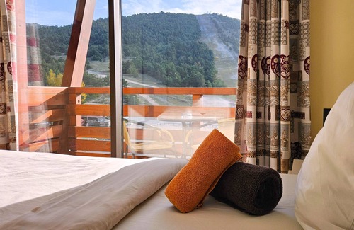 Greolieres les Neiges Hotel | Auberge Alpina