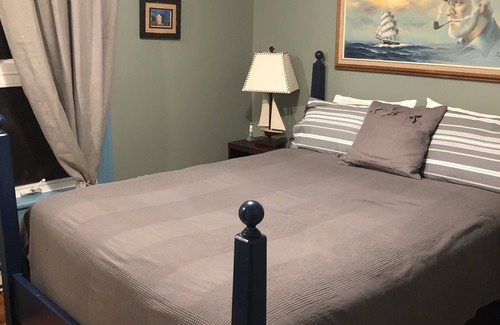 Petit-Rocher Hotel | Auberge d'Anjou-Sūrya Café