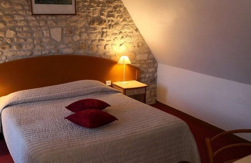 Mello Hotel | Auberge du jeu darc