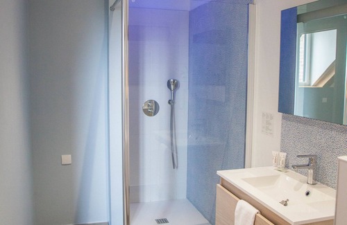 Manou Hotel | Auberge du Moulin à Vent, The Originals Relais