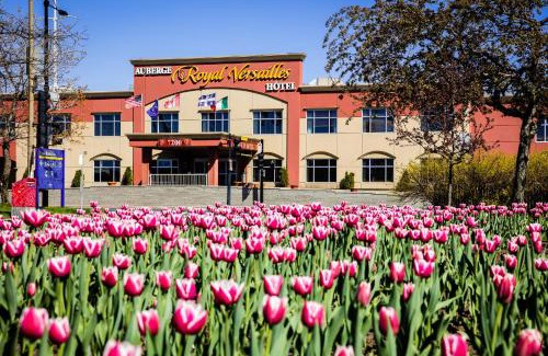 Longue-Pointe Hotel | Auberge Royal Versailles
