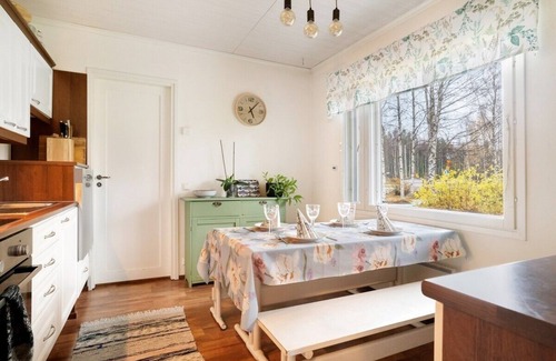 Rovaniemi House | Aurora Forest Villa, Traditional Sauna & Wifi