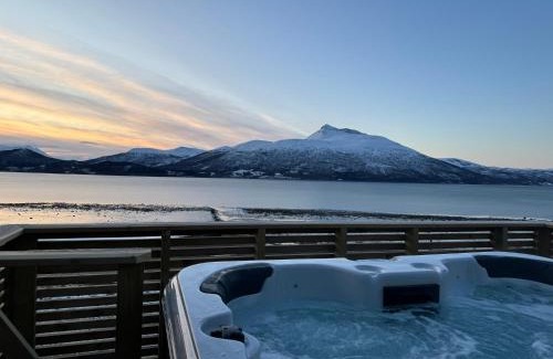 Balsfjord Apartment | Aurora panorama 2nd floor