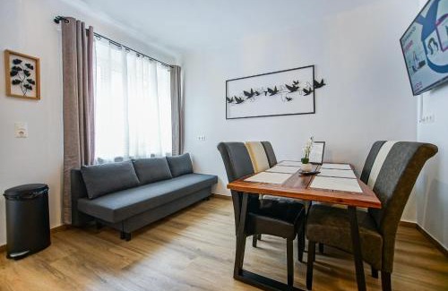 Leoben Apartment | AusZeit Steiraland 5 mit überdachter Terrasse, privaten Garten und Parkplatz