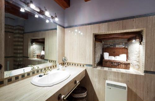 Sorihuela House | Auténtica casa rural con encanto by beBalmy