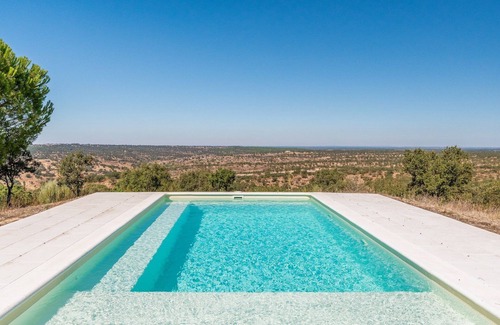Arraiolos Apartment | Authentic Alentejo Farmhouse