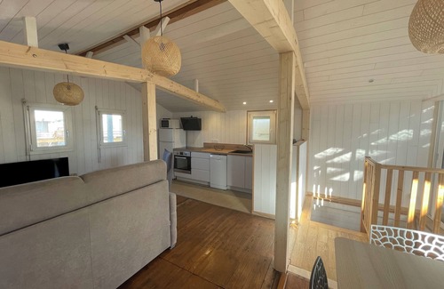 Gruissan Plage Ski Chalet | Authentic wooden chalet with sea view sleeps 4