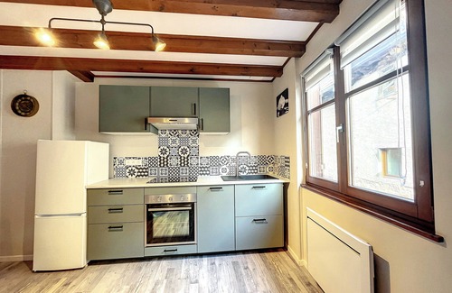 Riquewihr Apartment | Aux-Deux-Tours apartment, picturesque district of Riquewihr