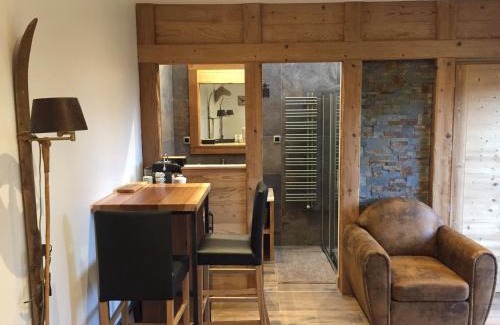 Saint-Hostien House | Aux Pays Des Sucs