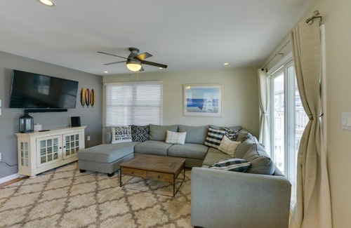 Avalon Apartment | Avalon Vacation Rental with Porch and Grill!
