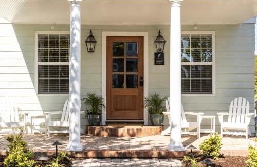 Northeast Virginia Beach Bed & Breakfast | Avamere 206 Inn at Old Beach