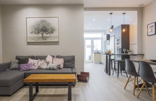 Santa Catalina Apartment | Avant-garde minimalism with high quality 1 BED - WIFI - parking