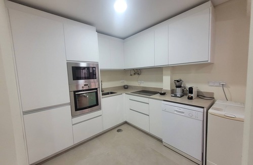 Gloria Apartment | Aveiro center 117 m2 near beach