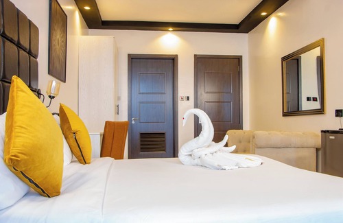 Naivasha Hotel | AVIAN COURT HOTEL