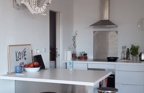 Les Angles House | Avignon, FR (84000), contemporary villa on the heights of Avignon, Les Angles