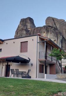 Kastraki Apartment | Avli Luxurious House