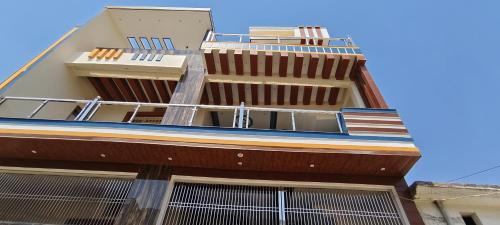 Faizabad Apartment | Awadh Royals Homestay Ayodhya