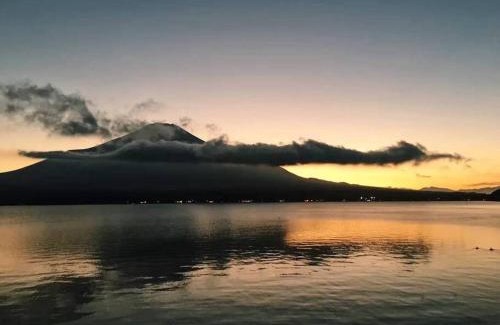 Yamanakako Ski Chalet | Away From Noise,View Fuji Mt In The Designer House