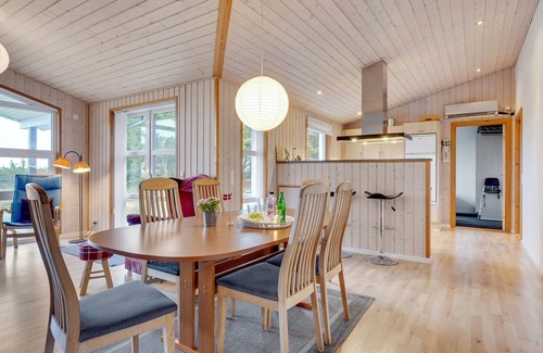 Trend House | "Awenita" - 50m to the fjord by Interhome