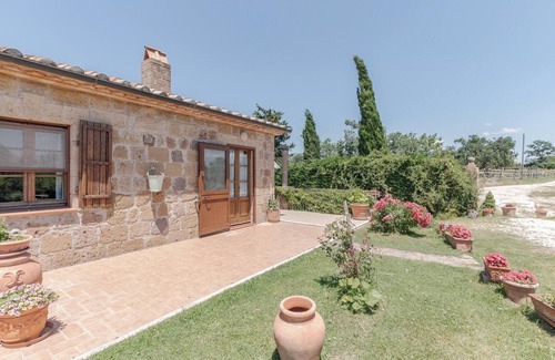 Sorano Apartment | Awesome apartment in Sovana GR