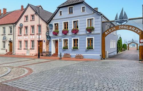 Nowe Warpno Apartment | Awesome Apartment In Nowe Warpno