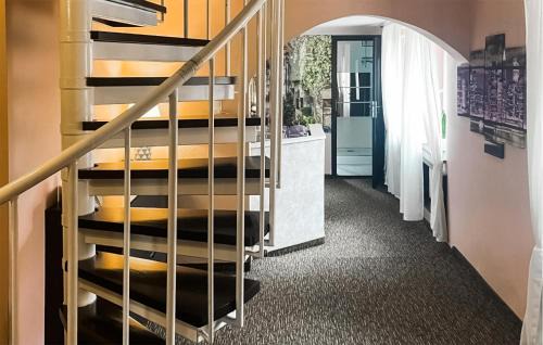 Nowe Warpno Apartment | Awesome Apartment In Nowe Warpno