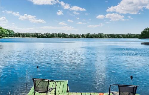 Wolsztyn Apartment | Awesome Apartment In Wilcze With Wifi