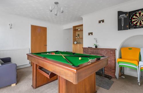Kegworth Apartment | Awesome Games Room House! EMA Donington Park, with FREE parking