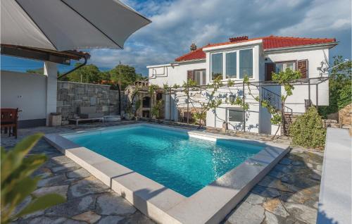 Gornje Danilo House | Awesome Home In Danilo